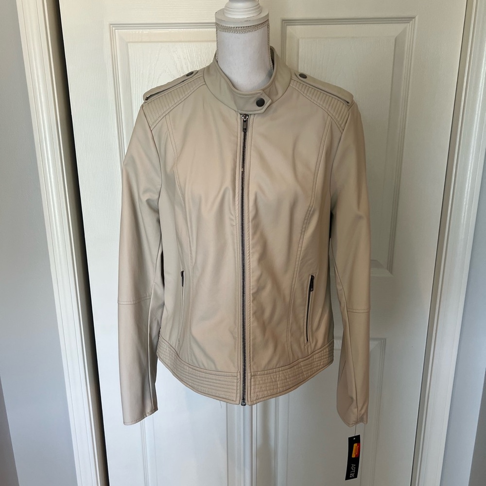 NWT Apt. 9 Cream Imitation Leather Jacket with Stand-Up Collar and Slim Fit